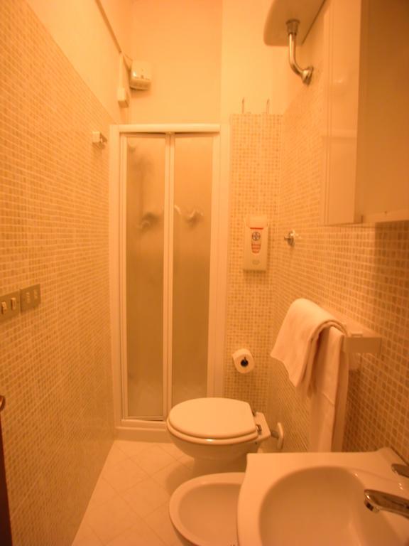 Guest House Roma Prato (Prato) Phòng bức ảnh