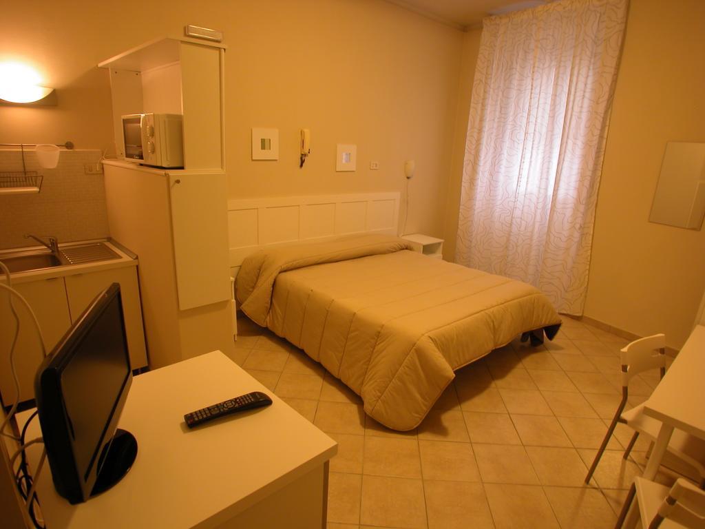 Guest House Roma Prato (Prato) Phòng bức ảnh