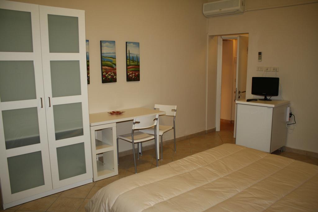 Guest House Roma Prato (Prato) Phòng bức ảnh